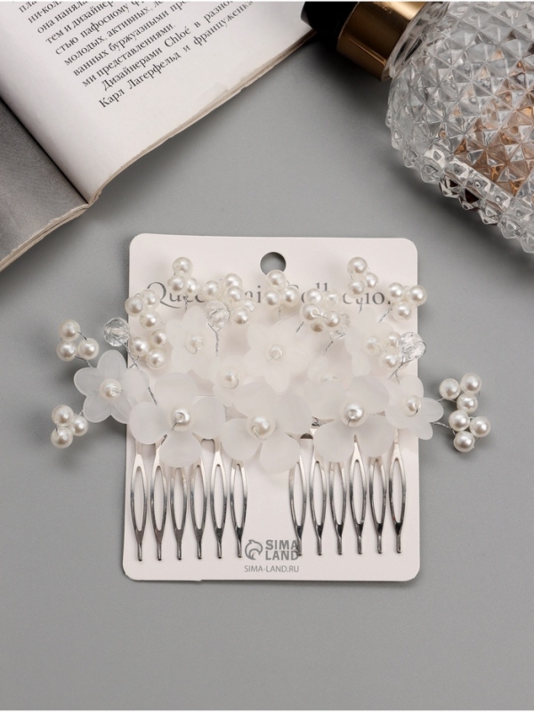 Гребень для волос  Гребень для волос "Эмилия" цветочный, 11х6 см, белый