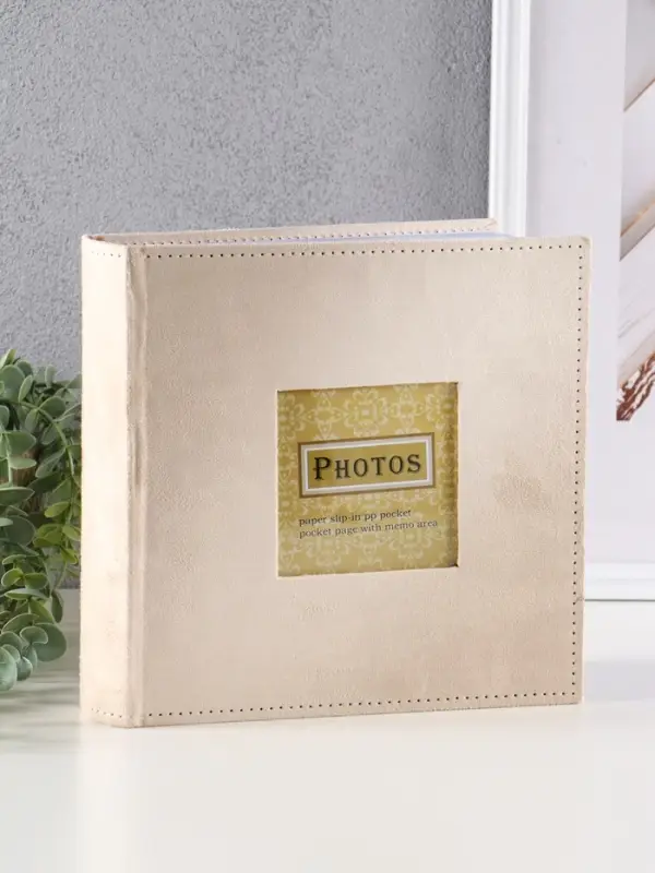 Фотоальбом на 200 фото 10х15 см "Бежевый" бумажные листы, замшевый 5х22,5х223см