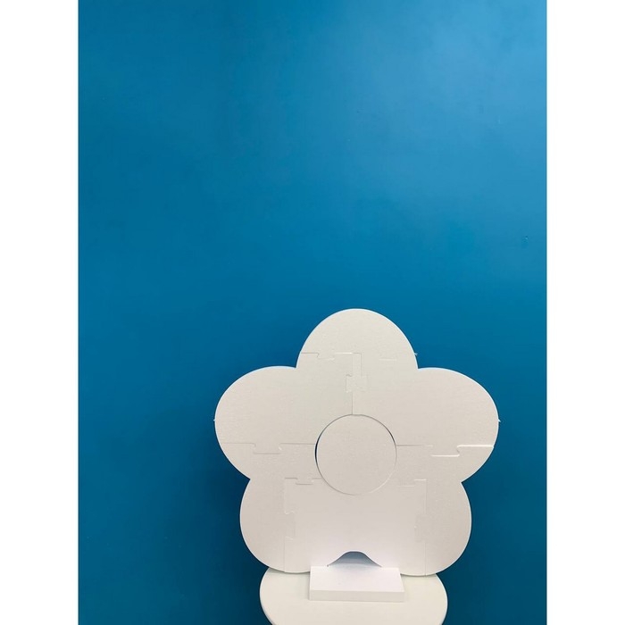 Каркас для аэромозаики фигура «Цветок», белый, 1 шт. Каркас для аэромозаики фигура «Цветок», белый, 1 шт.