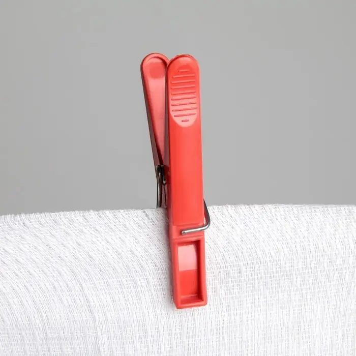 Прищепки бельевые «Пингвин», 8 см, 24 шт, цвет МИКС Прищепки бельевые «Пингвин», 8 см, 24 шт, цвет МИКС