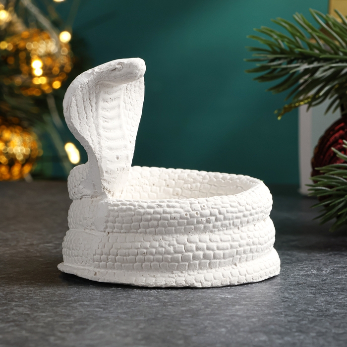 Новый год. Символ 2025. Подсвечник новогодний Новый год. Символ 2025. Подсвечник новогодний "Змея кобра" 8х5см