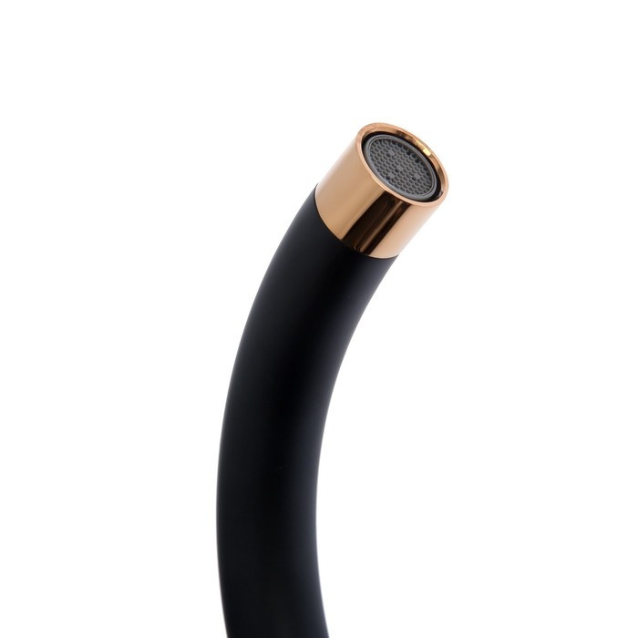 Смеситель для кухни Accoona A45127FW, однорычажный, длина излива 202 мм, черный Смеситель для кухни Accoona A45127FW, однорычажный, длина излива 202 мм, черный