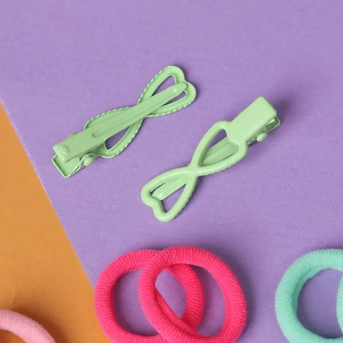 Набор для волос Набор для волос "Карамель" (10 резинок 1,5 см, 2 зажима 3 см) сердечки, зелёный