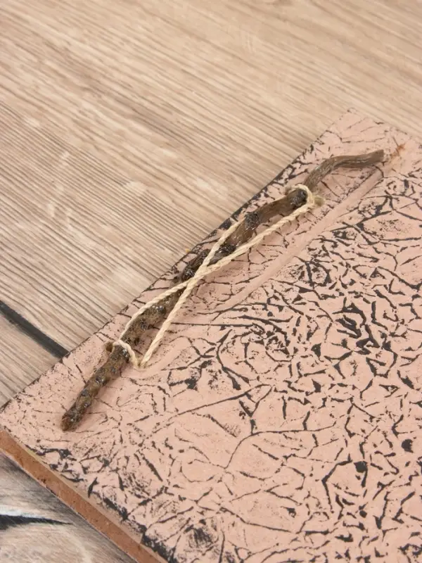 Блокнотик плетеный, 48 листов, 14х18х2 см, цв. бежево-чёрный Блокнотик плетеный, 48 листов, 14х18х2 см, цв. бежево-чёрный