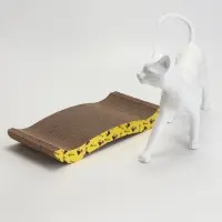 Когтеточка-лежанка &laquo;Пижон. ГТО&raquo;, 42.5&times;20&times;5.5 см, с кошачьей мятой, гофрокартон