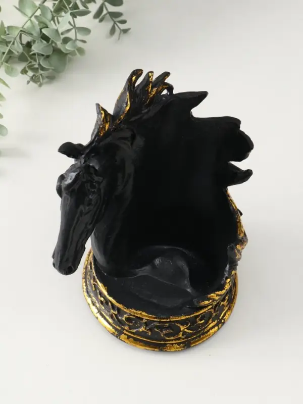 Подставка под бутылку "Лошадь" 23,5х14,5х16 см, чёрный с позолотой