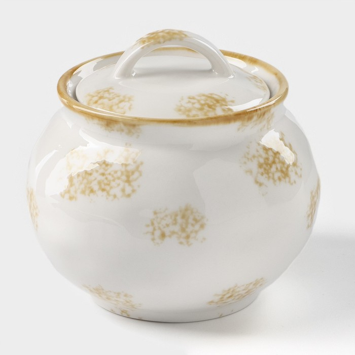 Сахарница фарфоровая Доляна Organic Gold, 420 мл, цвет белый Сахарница фарфоровая Доляна Organic Gold, 420 мл, цвет белый