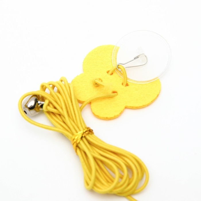 Дразнилка для кошек на креплении с бубенчиком  Дразнилка для кошек на креплении с бубенчиком "Птичка" с кошачьей мятой