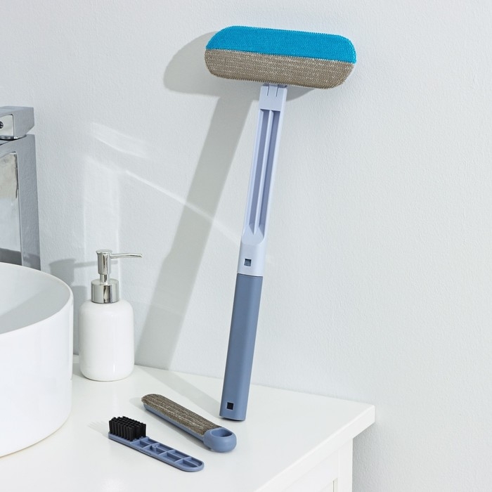 Щётка для окон Raccoon, длина 44 см, велюровая насадка 18,2×6,5 см, щётка для одежды 18,2×2 см, пластиковая щётка 2×14,5 см, силиконовый сгон 18,2 см Щётка для окон Raccoon, длина 44 см, велюровая насадка 18,2×6,5 см, щётка для одежды 18,2×2 см, пластиковая щётка 2×14,5 см, силиконовый сгон 18,2 см