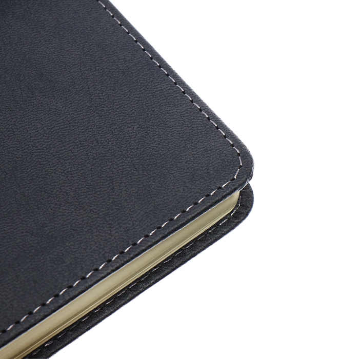 Ежедневник недатированный А5, 140л, клетка, к/зам, с ручкой, в подар. короб., Серый Ежедневник недатированный А5, 140л, клетка, к/зам, с ручкой, в подар. короб., Серый