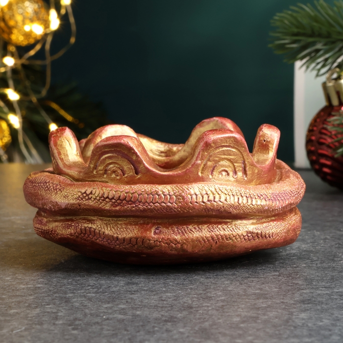 Новый год. Символ 2025. Подсвечник новогодний  Новый год. Символ 2025. Подсвечник новогодний "Змея на чаше" бордовый с позолотой, 4х10см