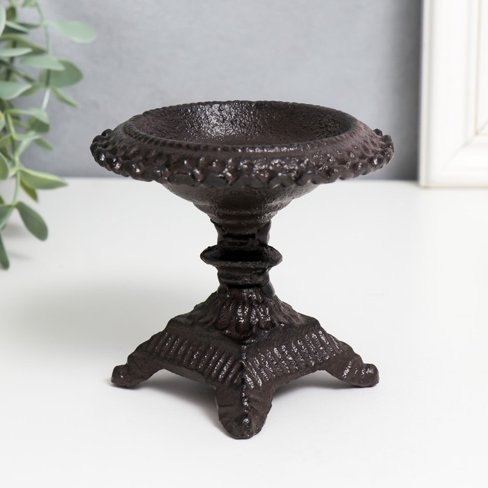 Подсвечник чугун на 1 свечу  Подсвечник чугун на 1 свечу "Графство" 9,5х9х9 см