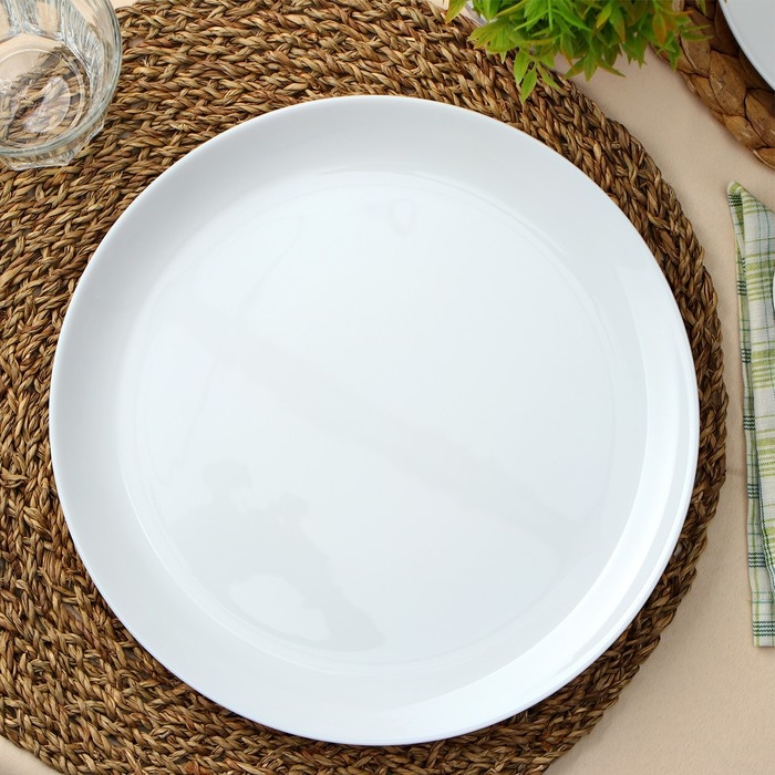 Тарелка обеденная Luminarc Diwali, d=27 см, стеклокерамика, цвет белый Тарелка обеденная Luminarc Diwali, d=27 см, стеклокерамика, цвет белый