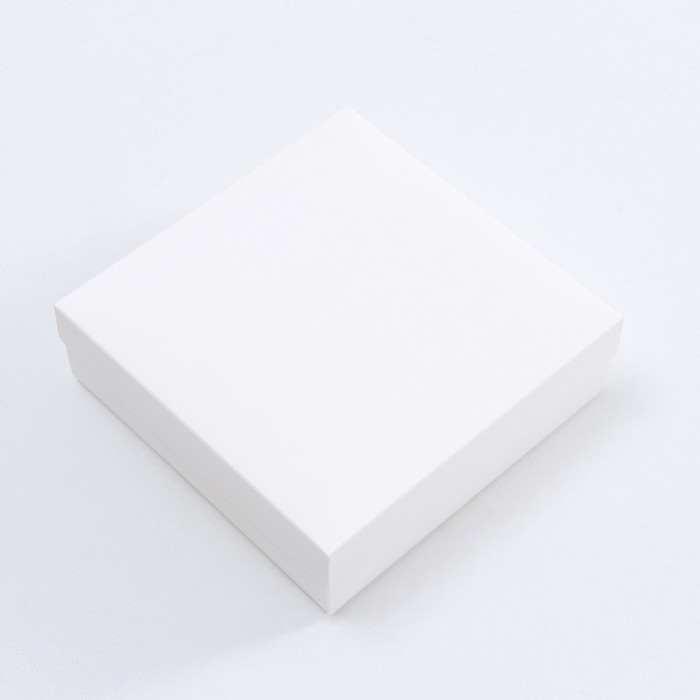 Коробка складная, крышка-дно, белая, 20 х 20 х 6 см Коробка складная, крышка-дно, белая, 20 х 20 х 6 см