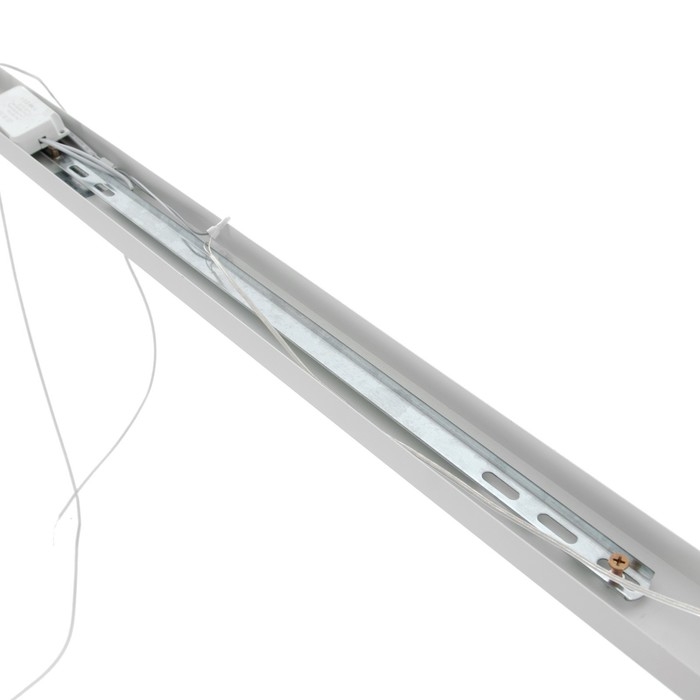 Светильник BayerLux Светильник BayerLux "Джекс" LED 40Вт 3000-6000К белый 10х10х100 см