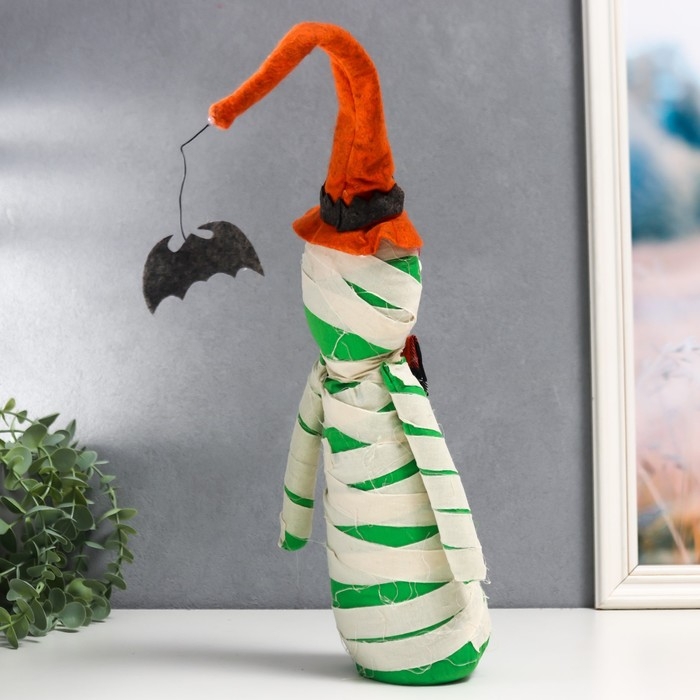 Кукла интерьерная Кукла интерьерная "Мумия в колпаке с летучей мышью" 40х10 см