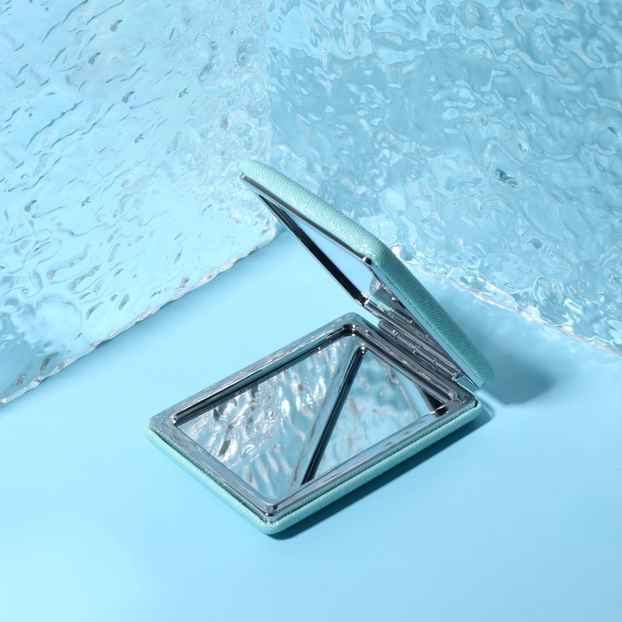 Зеркало складное «Блеск», 6,3 × 8,7 × 1,8 см, цвет голубой Зеркало складное «Блеск», 6,3 × 8,7 × 1,8 см, цвет голубой