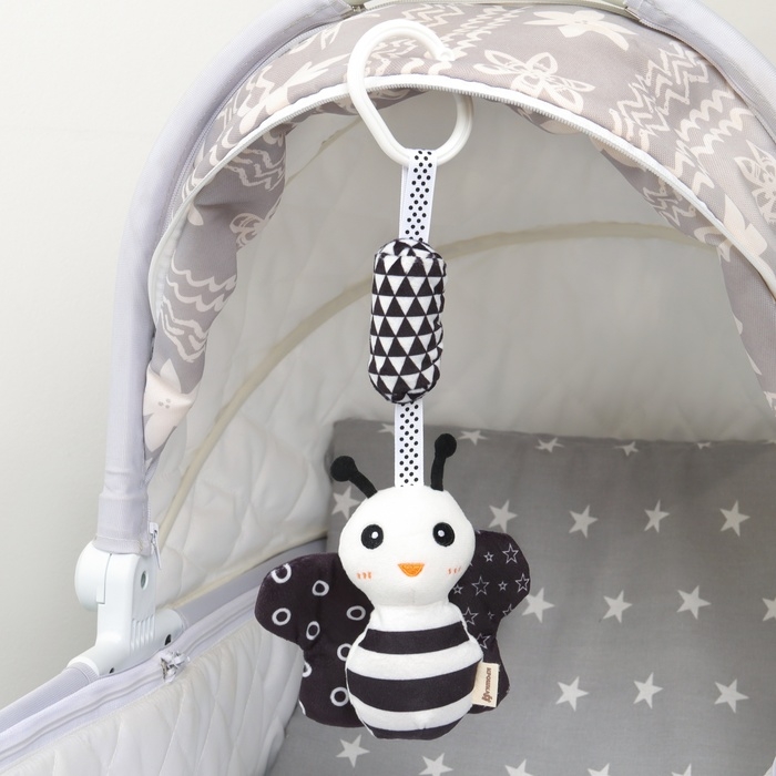 Подвеска - погремушка «Бабочка», по методике Г. Домана, на кроватку, коляску, Крошка Я Подвеска - погремушка «Бабочка», по методике Г. Домана, на кроватку, коляску, Крошка Я