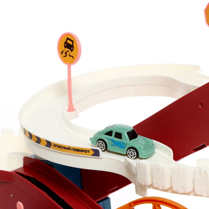 Автотрек «Виражи», световые и звуковые эффекты, работает от батареек Автотрек «Виражи», световые и звуковые эффекты, работает от батареек