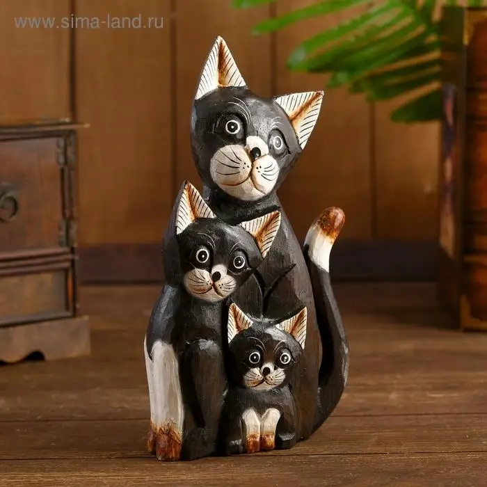 Сувенир дерево Сувенир дерево "Три кошечки с белыми лапками" 5х14х25 см