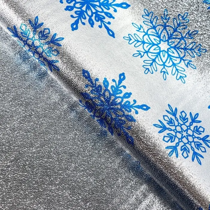 Плёнка упаковочная на Новый год фольгированная «Снежинки», 70 х 50 см Плёнка упаковочная на Новый год фольгированная «Снежинки», 70 х 50 см