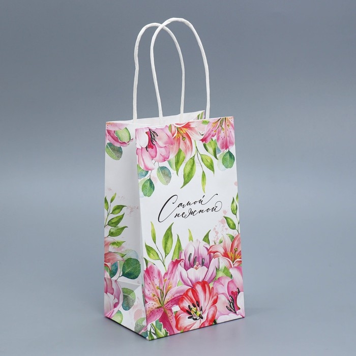 Пакет подарочный крафтовый, упаковка, «Самой нежной», 12 х 21 х 9 см Пакет подарочный крафтовый, упаковка, «Самой нежной», 12 х 21 х 9 см