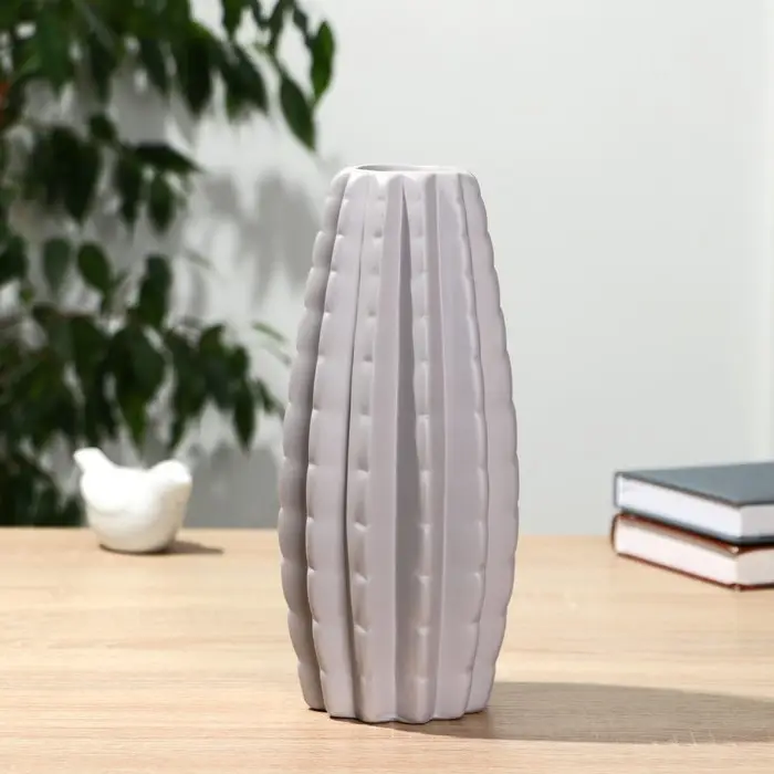 Ваза для цветов &laquo;Кактус&raquo;, 6.5&times;11&times;25 см, керамика, МИКС
