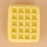 Бомбочка для ванны URAL LAB, 140 г, аромат лимонных долек