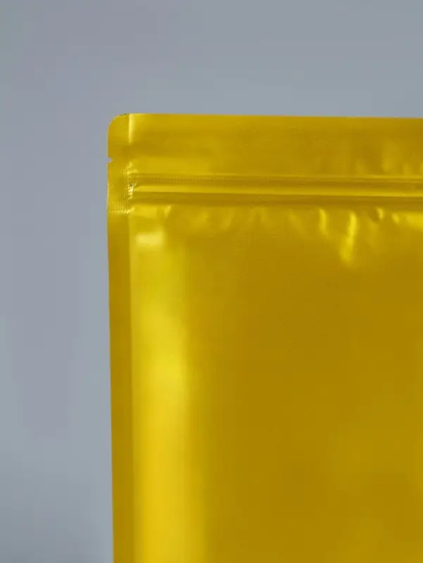 Пакет дой - пак, матовый, золотой, 14&times;20&times;4 см