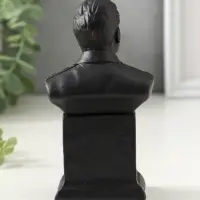 Бюст Сталина, 12х6.5х4.5см, графит Бюст Сталина, 12х6.5х4.5см, графит