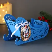 Шкатулка "Сани" с магнитом, 23х10х14 см, синий