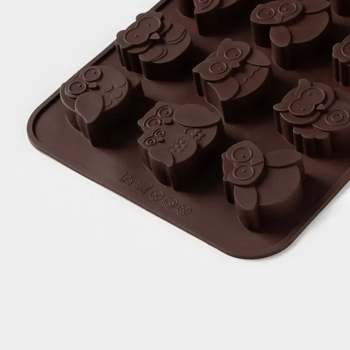 Форма для шоколада Доляна &laquo;Совы&raquo;, силикон, 19&times;15 см, 12 ячеек (3.5&times;3.5&times;1.5 см), коричневая
