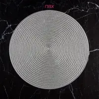 Салфетки сервировочные на стол Доляна &laquo;Тринити&raquo;, d=38 см, 4 шт., серебряные