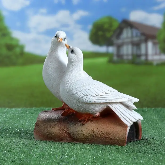 Садовая фигура из полистоуна &laquo;Голуби Пара на трубе&raquo;, 25&times;14&times;22 см