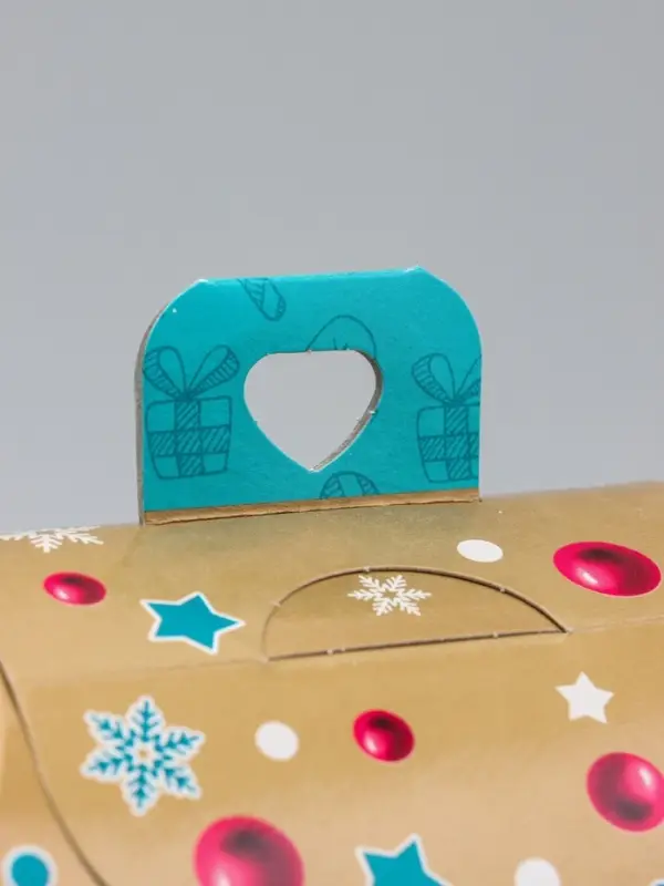 Коробка Новогодняя подарочная Коробка Новогодняя подарочная "Волшебство" 17 х 19 х 9,5 см