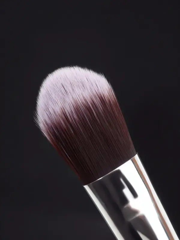 Кисть для макияжа Brush GRAPHITE, 17.5 (&plusmn;1) см, тёмно-серый
