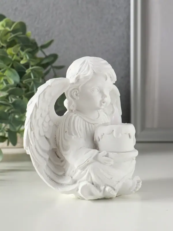 Сувенир полистоун свет "Белоснежный ангел с тортом" 11,8х8х11,5 см