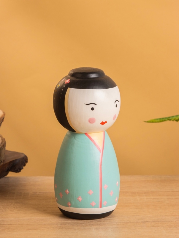 Деревянная кукла кокеши Деревянная кукла кокеши "Гейша" 7х7,5х15 см