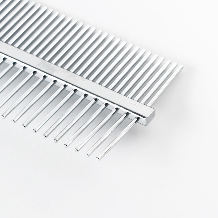 Расчёска двухсторонняя  Расчёска двухсторонняя "Лапки" с прямыми зубьями, пластиковая ручка, синяя