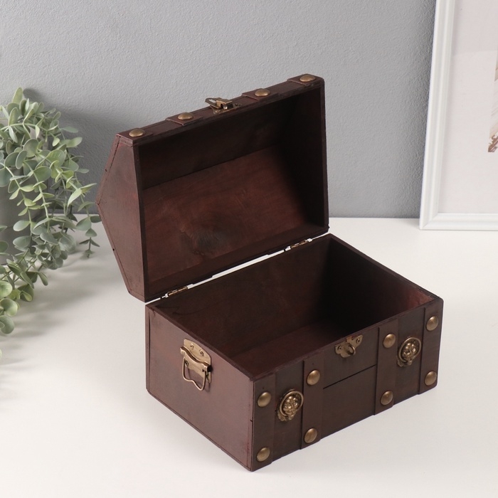 Шкатулка сундук дерево "Леон" красный 24х17х18,5 см