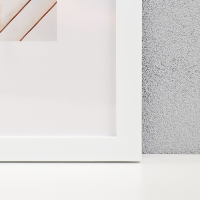 Фоторамка пластик Фоторамка пластик "МИРАМ" 25х35 см белый (пластиковый экран)