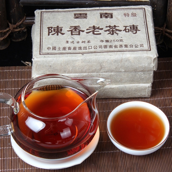 Китайский выдержанный черный чай Китайский выдержанный черный чай "Шу Пуэр. Старый кирпич", 250 г, 2012 г, Юньнань, кирпич