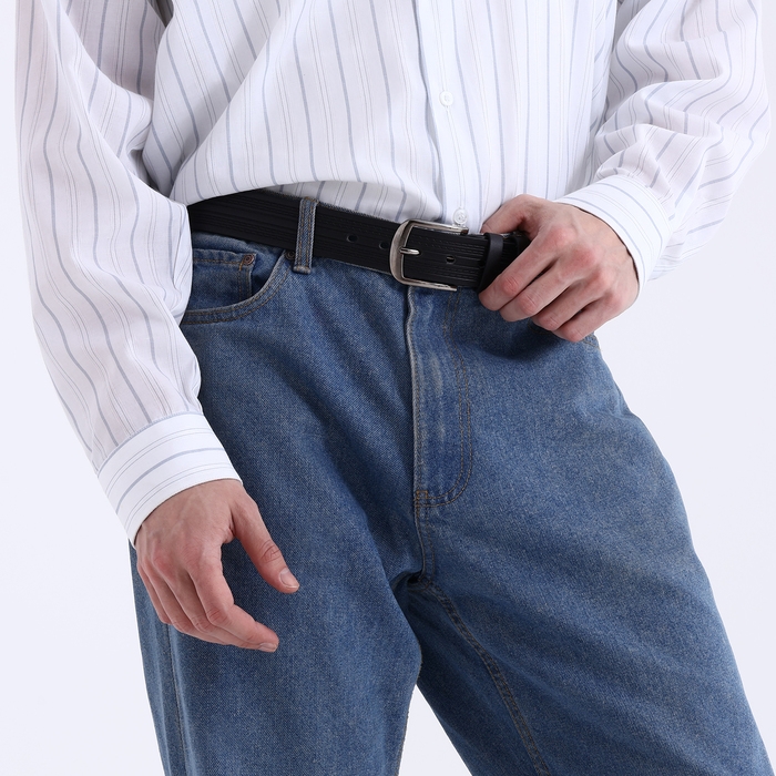 Ремень мужской «Великан», ширина 4 см, винт, пряжка металл, цвет чёрный Ремень мужской «Великан», ширина 4 см, винт, пряжка металл, цвет чёрный