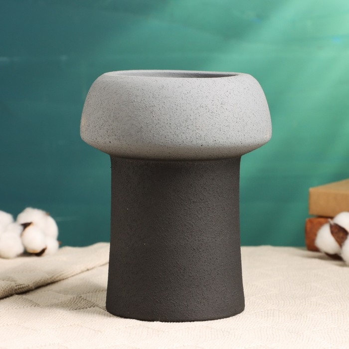 Кашпо - ваза  Кашпо - ваза "Мина" серое с черным, 15х15х20см