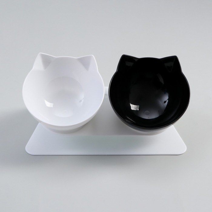 Миски пластиковые на белой подставке 27,5 х 14 х 15 см чёрная/белая Миски пластиковые на белой подставке 27,5 х 14 х 15 см чёрная/белая