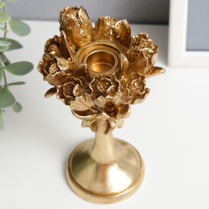 Подсвечник полистоун на 1 свечу Подсвечник полистоун на 1 свечу "Букет тюльпанов" золото 16х9,5х9,5 см