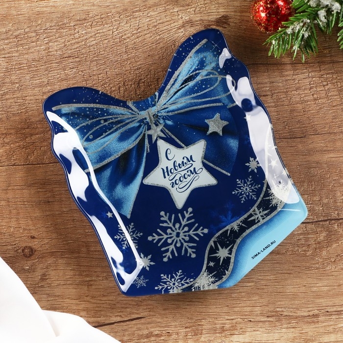 Новый год. Тарелка стеклянная «Снежинки», 15 х 17,3 см Новый год. Тарелка стеклянная «Снежинки», 15 х 17,3 см