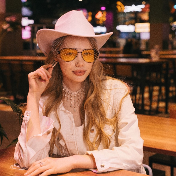 Серьги-кольца «Нежность жемчуга» кольца малые, цвет белый в золоте, d=3,5 см Серьги-кольца «Нежность жемчуга» кольца малые, цвет белый в золоте, d=3,5 см