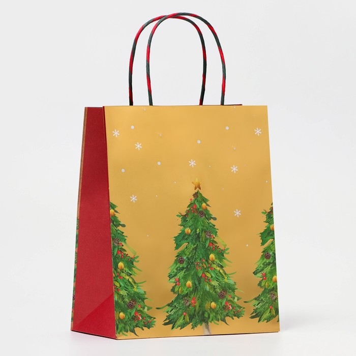 Новый год. Пакет бумажный подарочный новогодний крафт Новый год. Пакет бумажный подарочный новогодний крафт "Ёлки", с тиснением, 26 х 32 х 12 см.