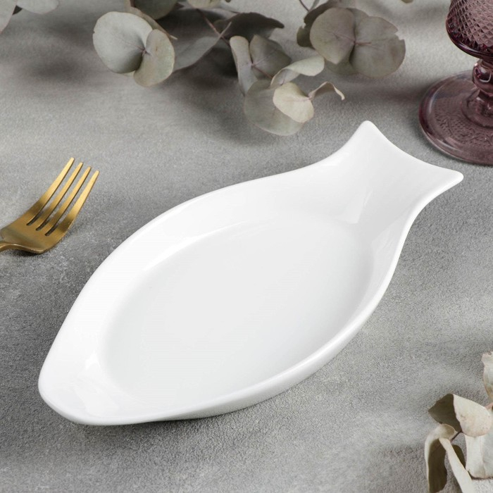 Блюдо фарфоровое для рыбы Wilmax, 25,5×12 см, цвет белый Блюдо фарфоровое для рыбы Wilmax, 25,5×12 см, цвет белый